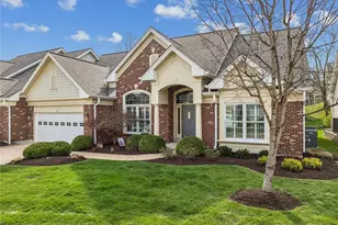 61 Picardy Hill Dr, Chesterfield, MO 63017 - Photo 1