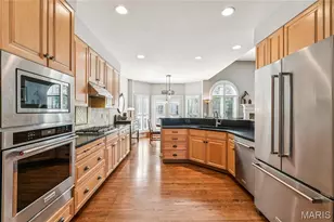 61 Picardy Hill Dr, Chesterfield, MO 63017 - Photo 3