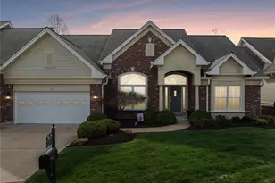 61 Picardy Hill Dr, Chesterfield, MO 63017 - Photo 9