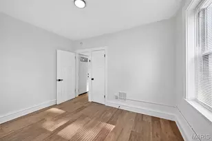 5803 S Kings Highway Blvd, Saint Louis, MO 63109 - Photo 15