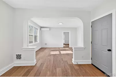 5803 S Kingshighway Boulevard #2S, Saint Louis, MO 63109 - Photo 5