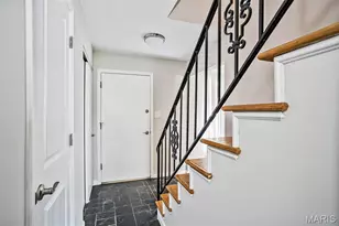 528 Oakland Hills Dr, Chesterfield, MO 63017 - Photo 9