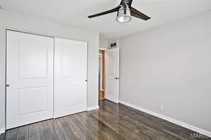 528 Oakland Hills Dr, Chesterfield, MO 63017 - Photo 19