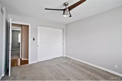 528 Oakland Hills Drive, Chesterfield, MO 63017 - Photo 17