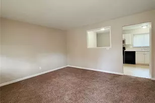 1326 Ramona Ln, Saint Charles, MO 63304 - Photo 3