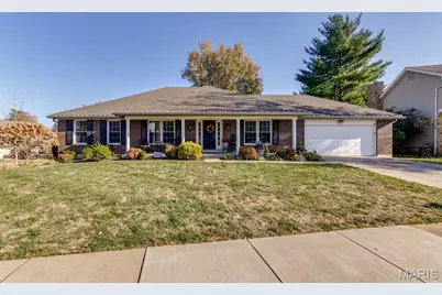 584 Sunbridge Drive, Chesterfield, MO 63017 - Photo 1