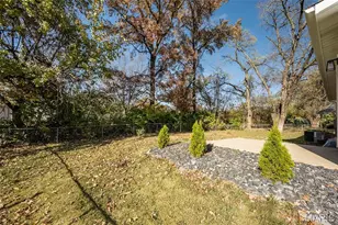 1304 Kew Gardens Dr, Florissant, MO 63031 - Photo 31