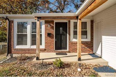 1304 Kew Gardens Drive, Florissant, MO 63031 - Photo 3