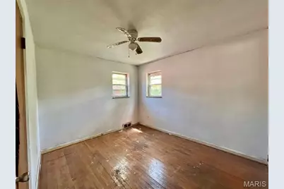 4418 Dryden Avenue, Saint Louis, MO 63115 - Photo 11