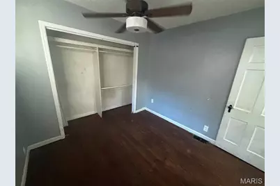 10053 Diamond Drive, Riverview, MO 63137 - Photo 15