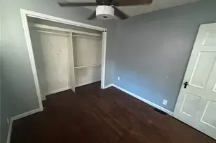 10053 Diamond Dr, Riverview, MO 63137 - Photo 15