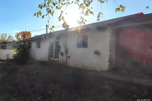 222 Gendale St, Farmington, MO 63640 - Photo 5