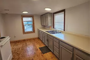 210 N Sloan St, Lebanon, MO 65536 - Photo 9