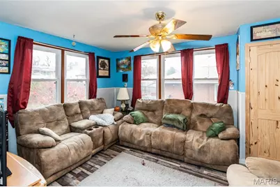 614 McKissock Street, De Soto, MO 63020 - Photo 15