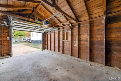 2000 Falcon Drive, Saint Louis, MO 63133 - Photo 19