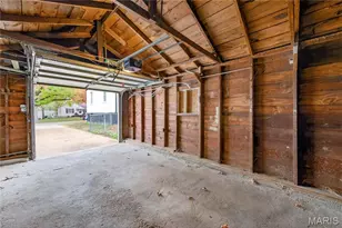 2000 Falcon Dr, Saint Louis, MO 63133 - Photo 19