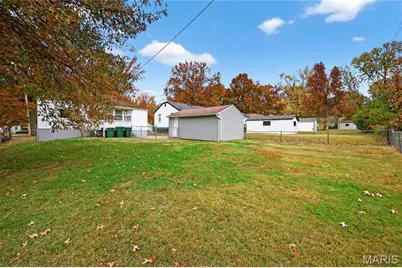 2000 Falcon Drive, Saint Louis, MO 63133 - Photo 21