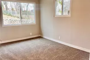 25 S Dellwood Ave, Dellwood, MO 63135 - Photo 15