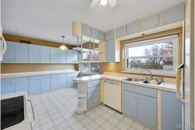 9720 Grantview Drive, Saint Louis, MO 63123 - Photo 21