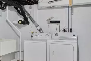 9720 Grantview Dr, Saint Louis, MO 63123 - Photo 25