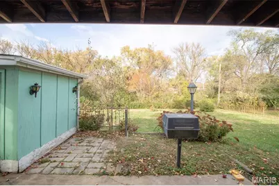 2385 Palomino Lane, Florissant, MO 63033 - Photo 19