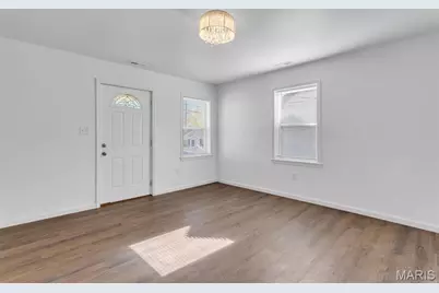 9929 Meadow Avenue, Saint Louis, MO 63125 - Photo 7