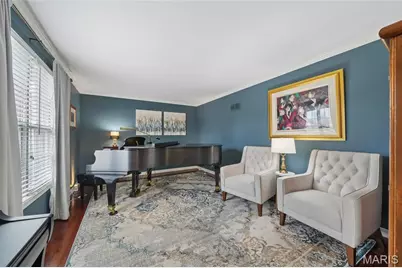 713 Village Wood Court, Ballwin, MO 63021 - Photo 5