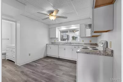 1 N Park Avenue, Cape Girardeau, MO 63701 - Photo 15