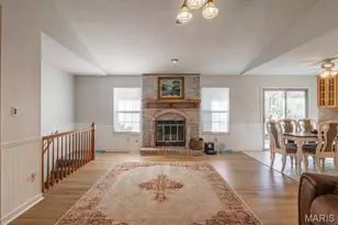 7012 Chalkstone Rd, Oakville, MO 63129 - Photo 3