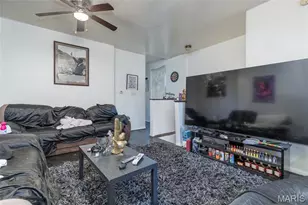 5892 Highland Ave, Saint Louis, MO 63112 - Photo 9