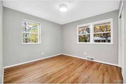 10067 Springwood Drive, Ladue, MO 63124 - Photo 17