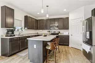 171 Prairie Wind Dr, Wentzville, MO 63385 - Photo 5