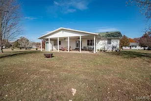 203 W Lehnhoff Dr, New Melle, MO 65013 - Photo 7