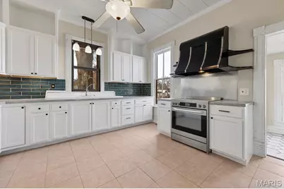 1011 Benton Street, Montgomery City, MO 63361 - Photo 9