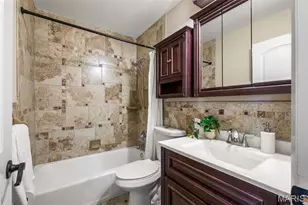 12266 Ravelle Dr, Unincorporated, MO 63146 - Photo 17