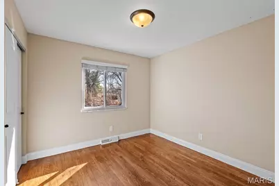 12266 Ravelle Drive, Unincorporated, MO 63146 - Photo 15