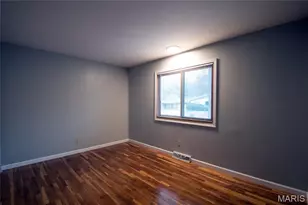 8827 Sumter Dr, Jennings, MO 63136 - Photo 19