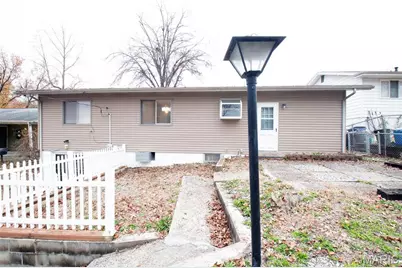 8827 Sumter Drive, Jennings, MO 63136 - Photo 31