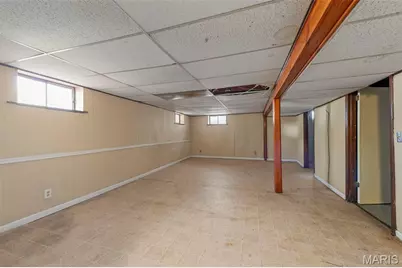 17 Glynn Drive, Florissant, MO 63031 - Photo 23