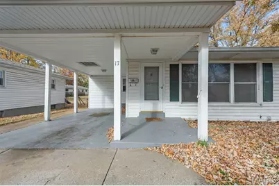 17 Glynn Drive, Florissant, MO 63031 - Photo 5