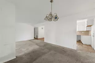 3703 Candlewyck Club Dr, Florissant, MO 63034 - Photo 11