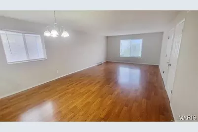 12586 Chardin Place #4, Unincorporated, MO 63128 - Photo 5