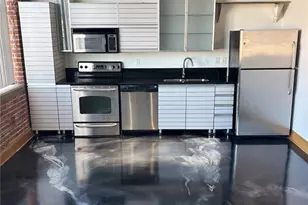 2201 Locust St, Saint Louis, MO 63103 - Photo 7