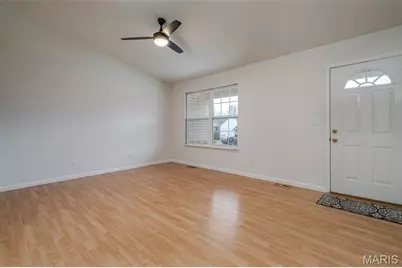 555 Monty View, Washington, MO 63090 - Photo 3