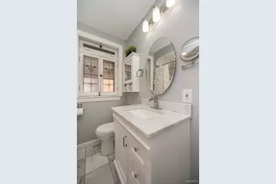 5458 Murdoch Avenue, Saint Louis, MO 63109 - Photo 13