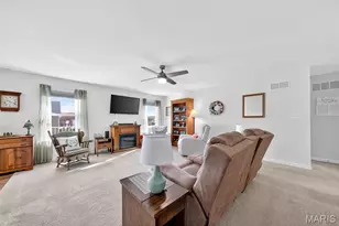 302 Freedom Dr, Foristell, MO 63348 - Photo 5