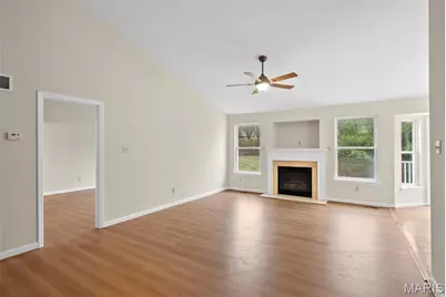 3206 Woodridge Center Parkway, Oakville, MO 63129 - Photo 13