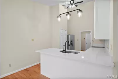 3206 Woodridge Center Parkway, Oakville, MO 63129 - Photo 21