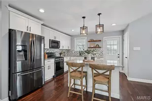 7048 Arcadia Ave, University City, MO 63130 - Photo 11