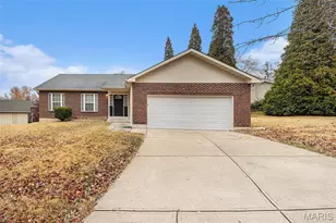 5237 Trailview Dr, Black Jack, MO 63033 - Photo 3